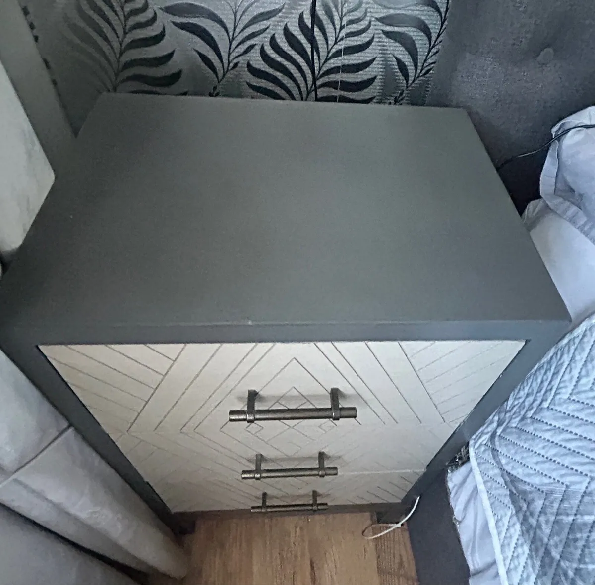 2 x bedside table - Image 2