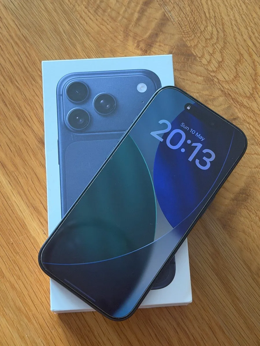iPhone 17 pro - Image 1