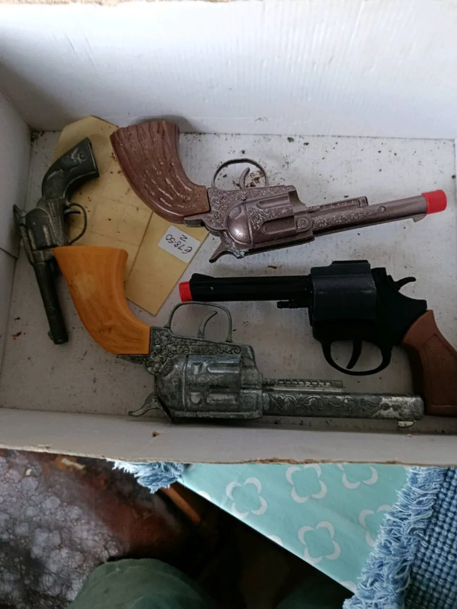 Vintage toy lot - Image 3