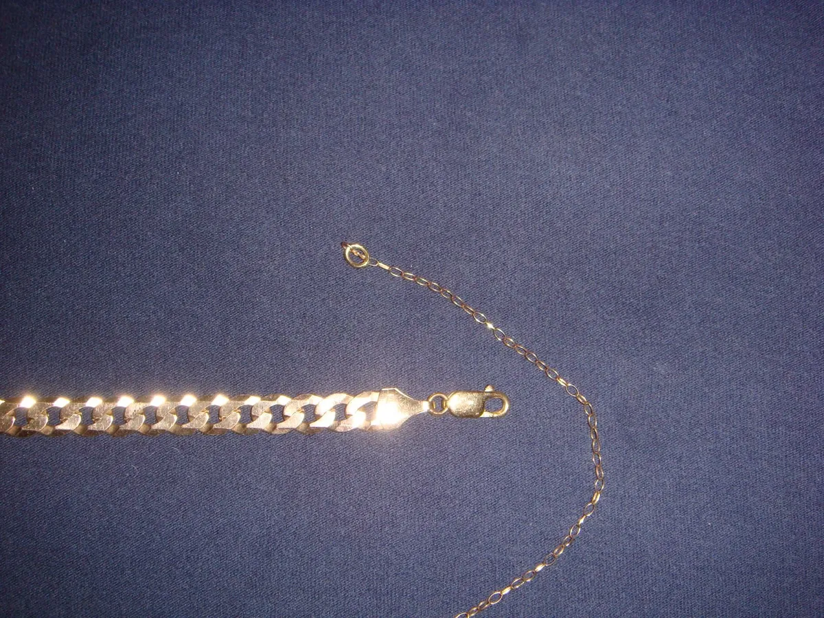 Gold 9ctBRACCELET and silver braccelet - Image 2