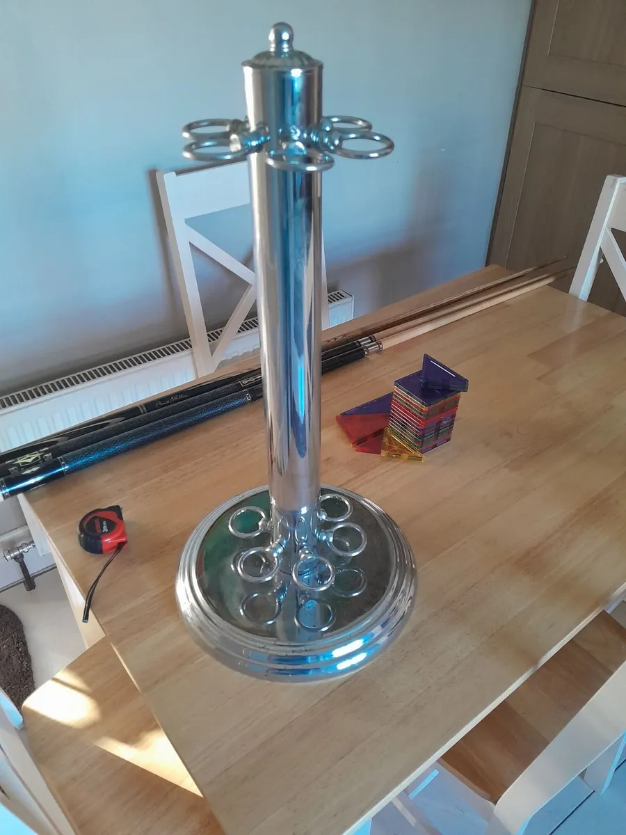Pool table - Image 4