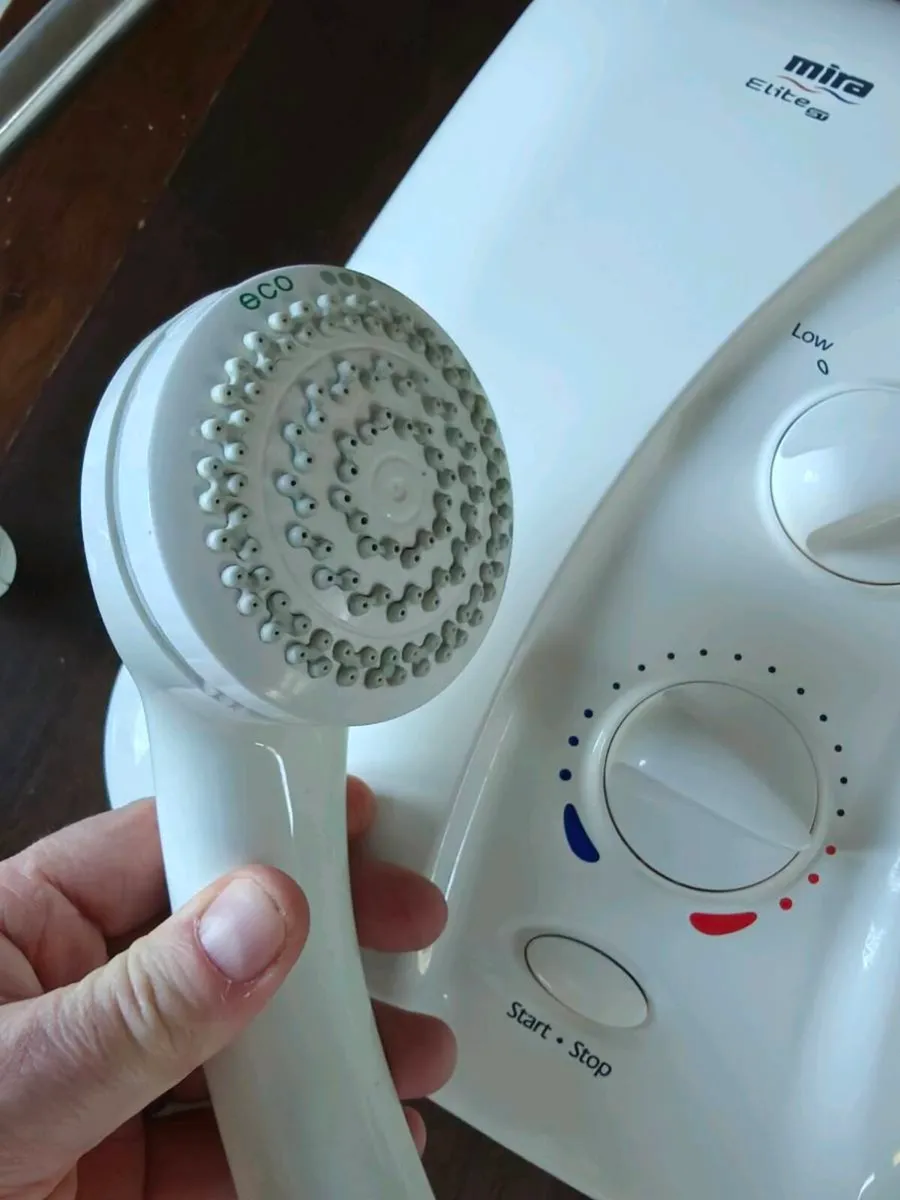 Mira elite St electric shower - Image 4