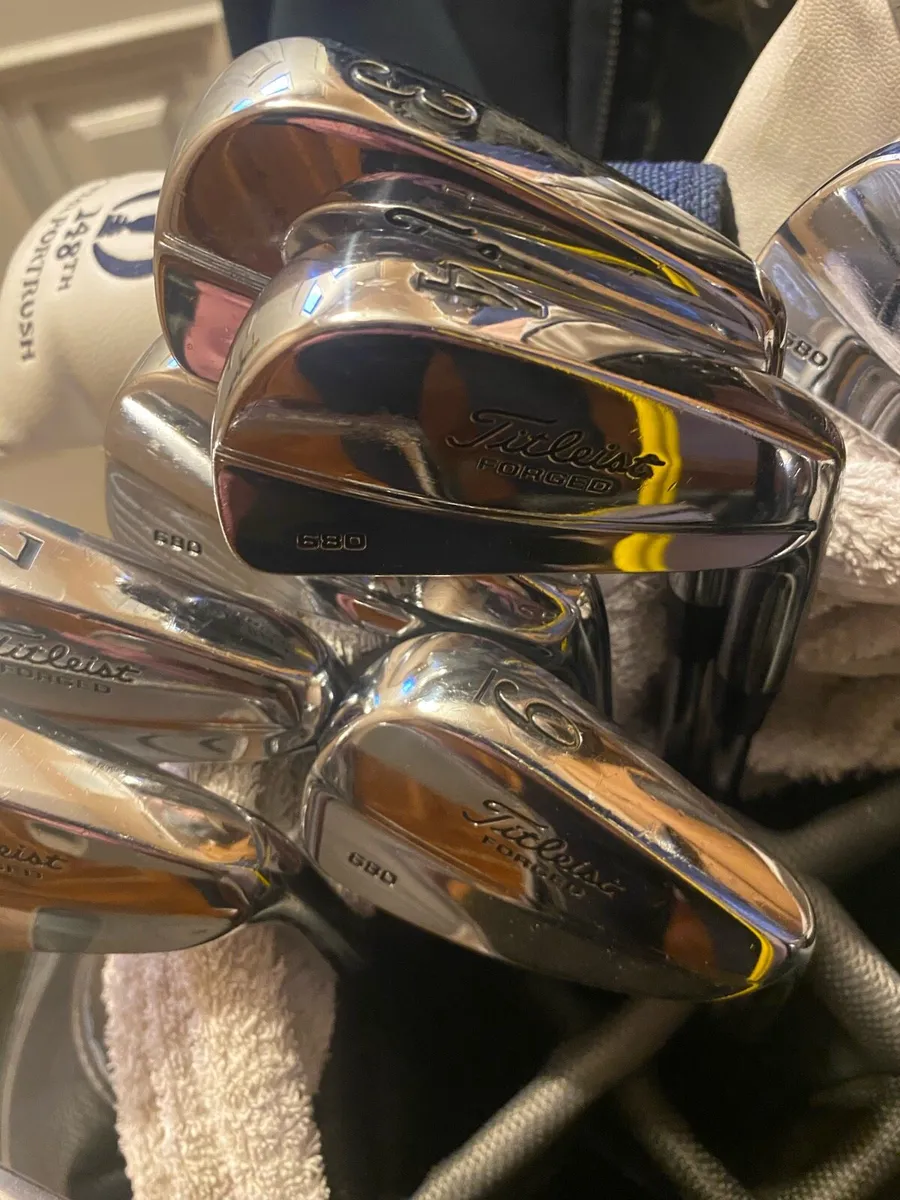 Titleist 680mb irons 3-per - Image 2