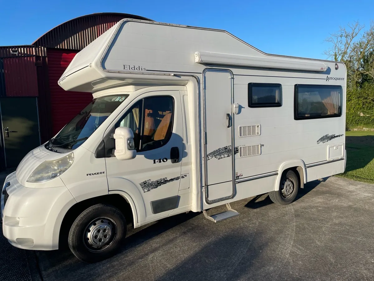 Camper - Image 2
