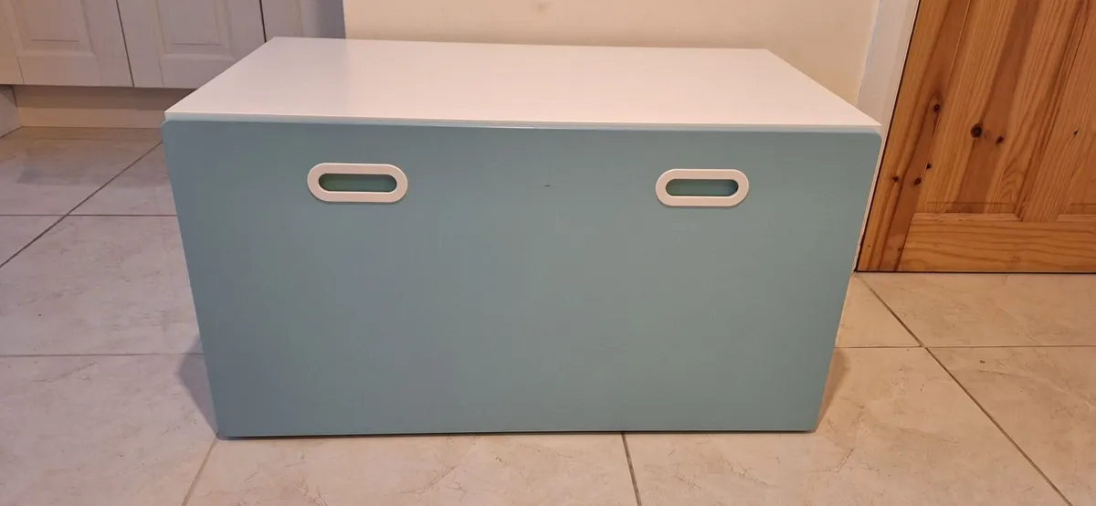 Kids toy box - Image 1