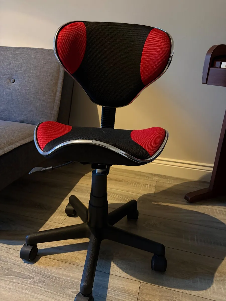 Swivel desk chairs - Image 2