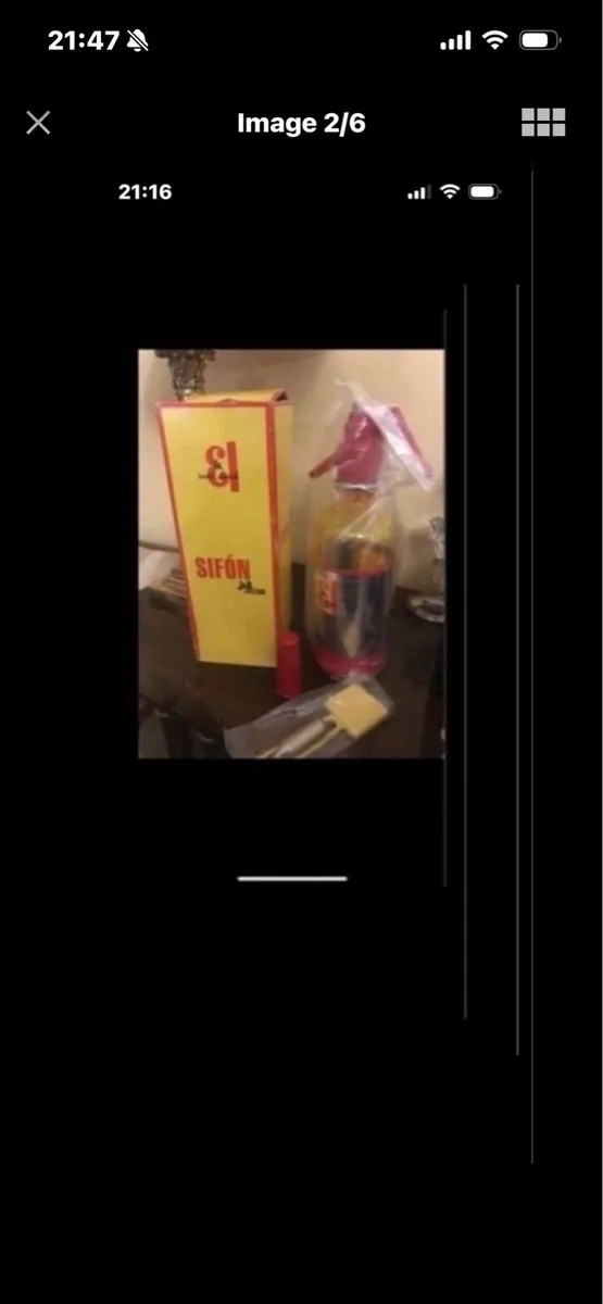 Rare J & B Bar Siphon - Image 2