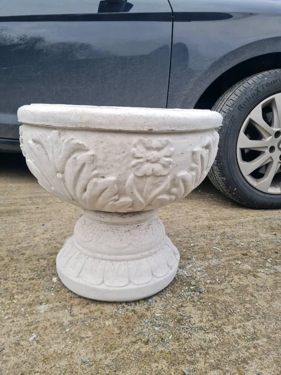 Concrete flower pots - Image 4
