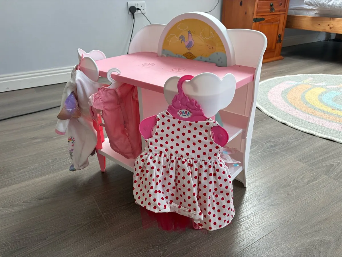 Doll changing table - Image 2
