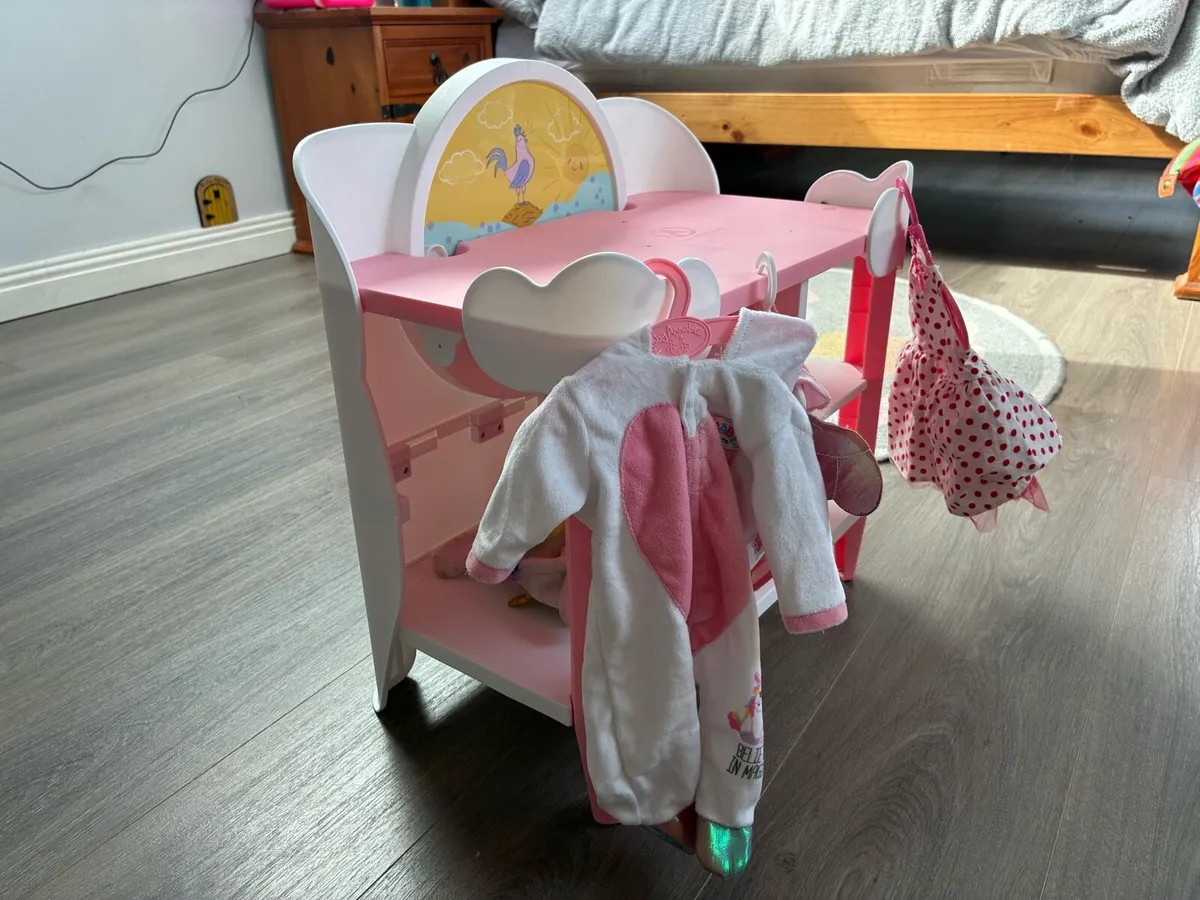 Doll changing table - Image 3