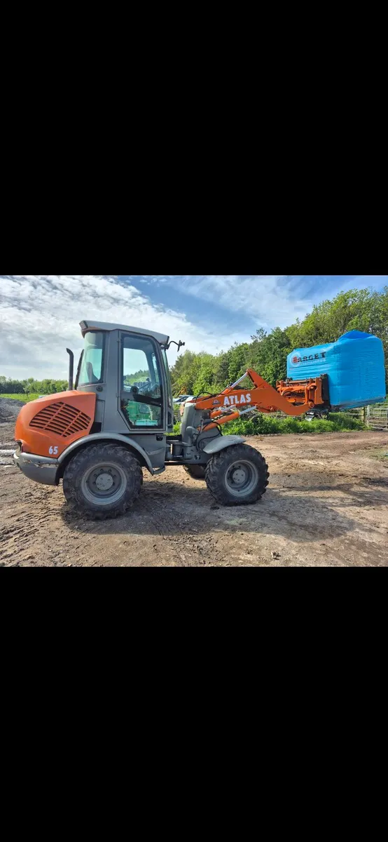 Atlas 65 wheel loader - 2.6 ton lift - Image 1