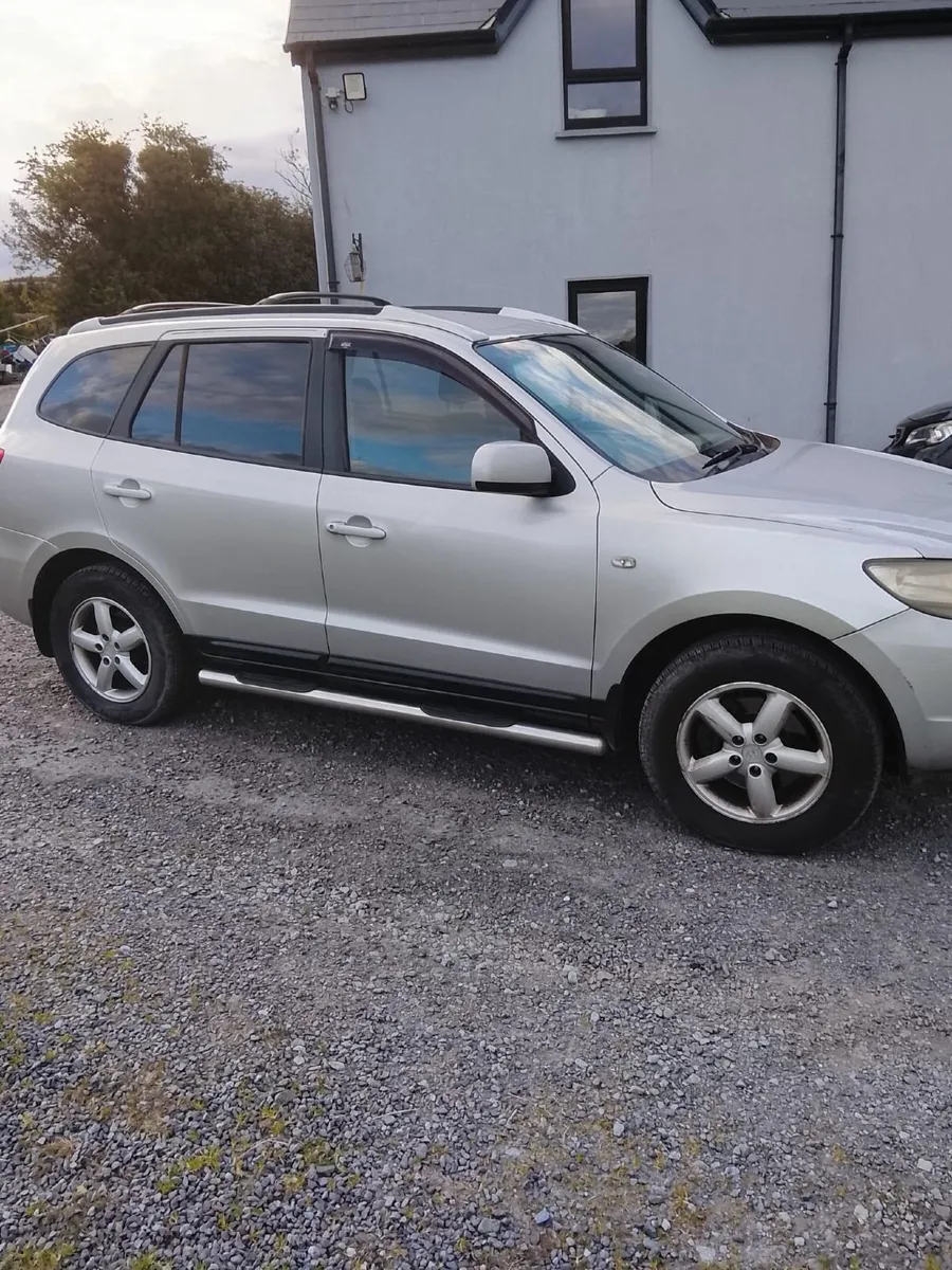 Hyundai Santa Fe 2007 - Image 3