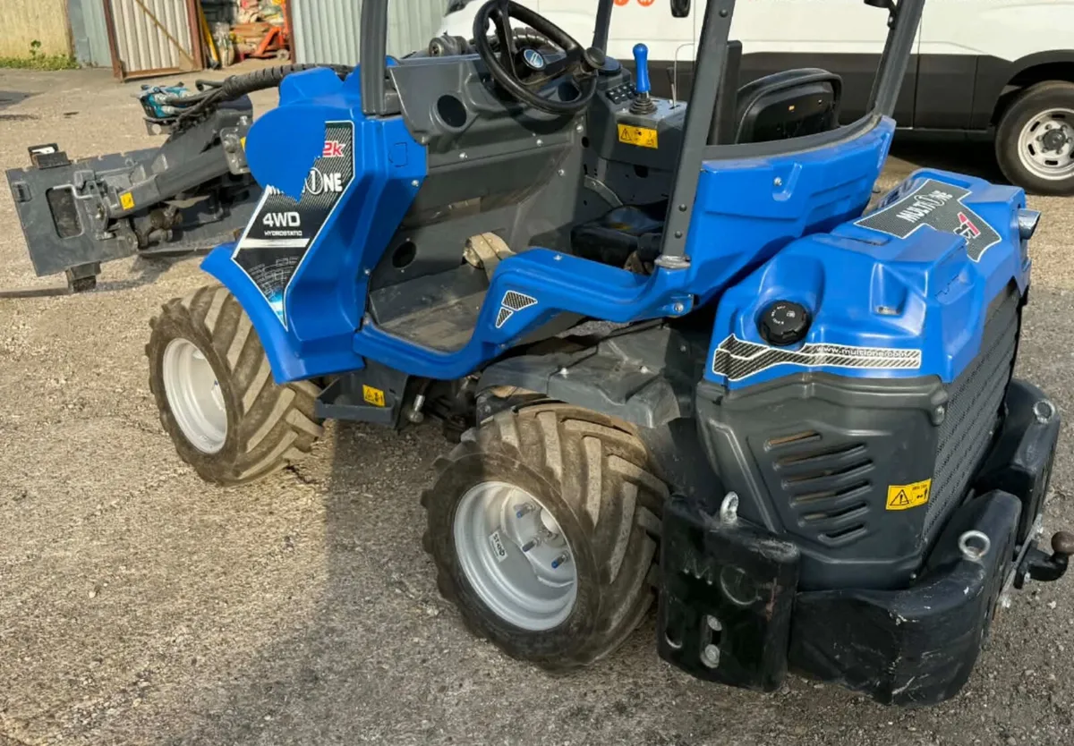 Multione avant loader Forklift Tractor Telehandler - Image 1