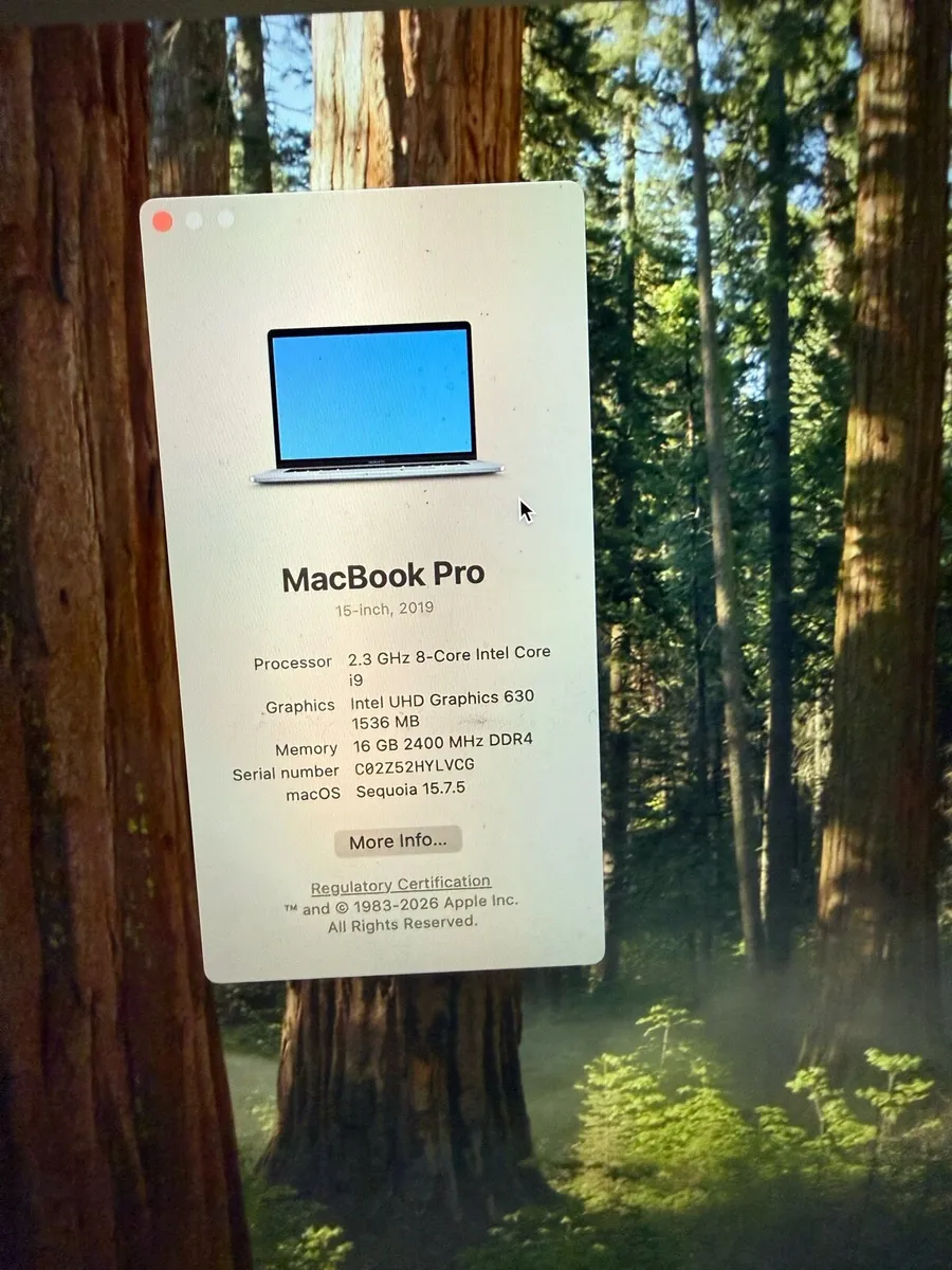 Mac book pro 15 inch - Image 1