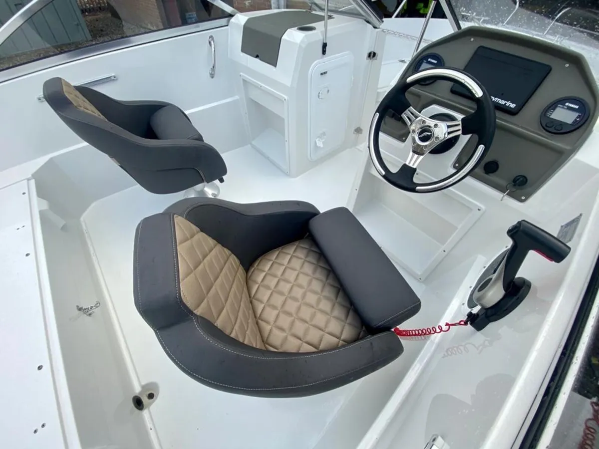 Boat - Image 4