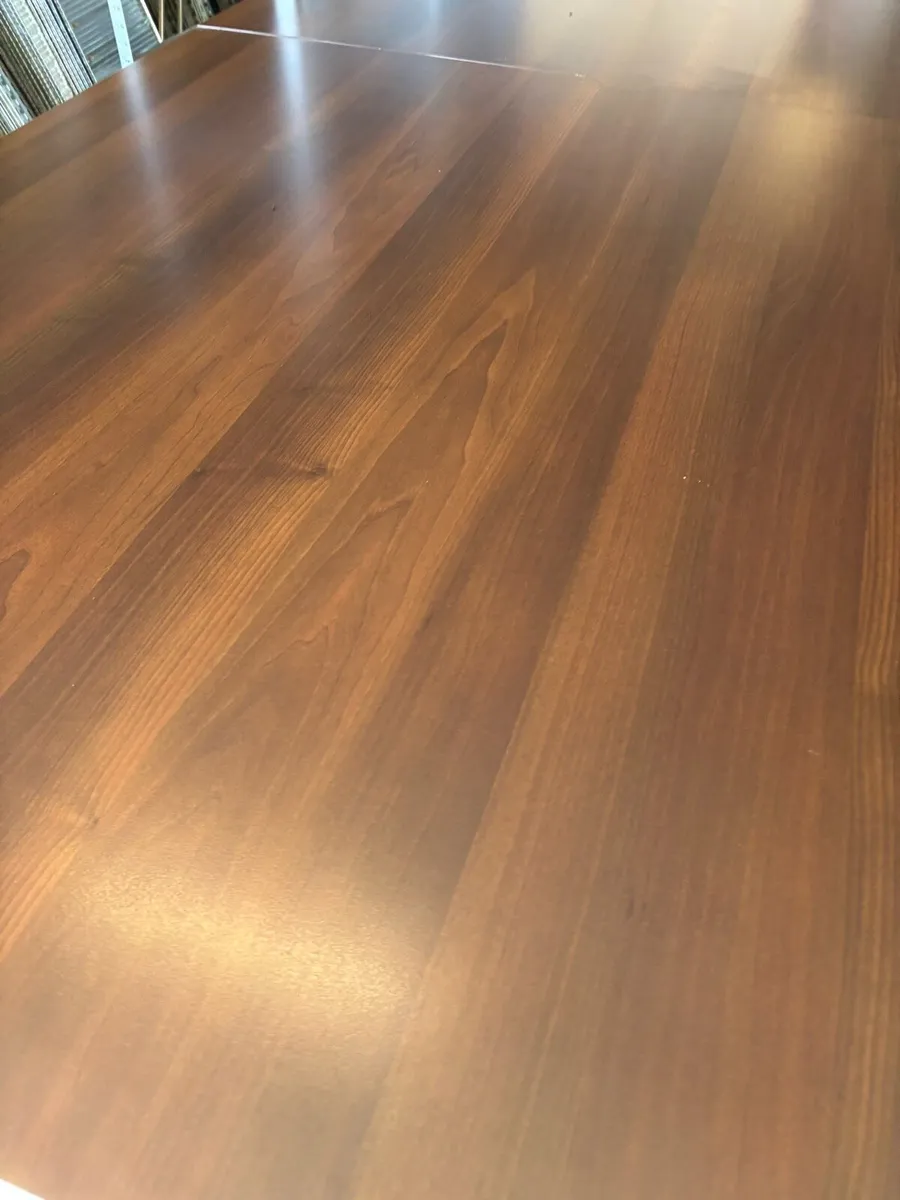 Conference table - Image 4