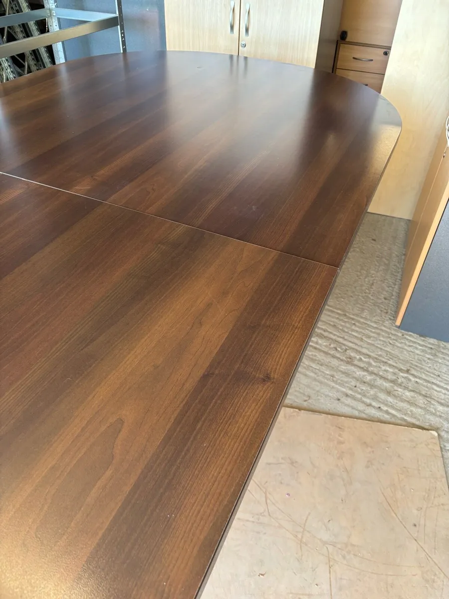 Conference table - Image 3