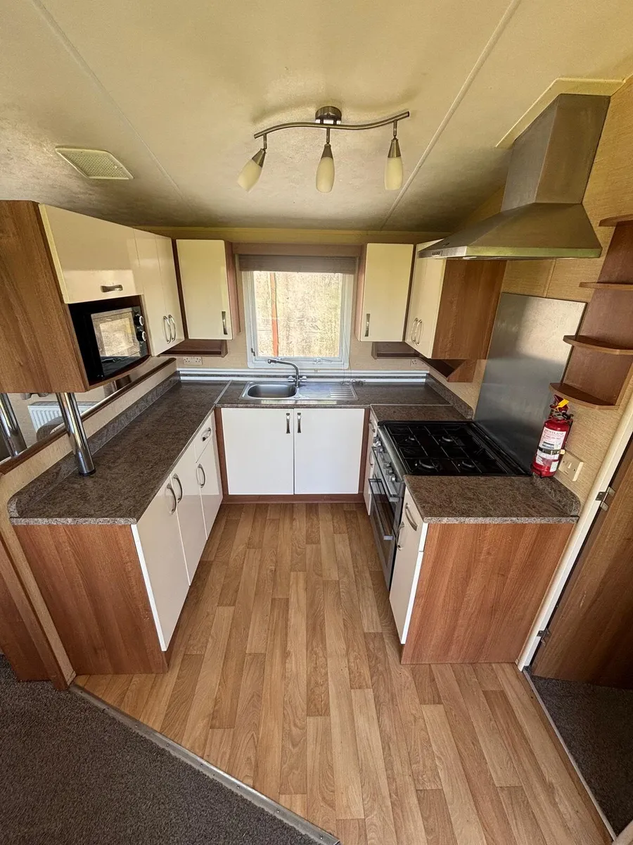 2 Bed Mobile Home - Image 4