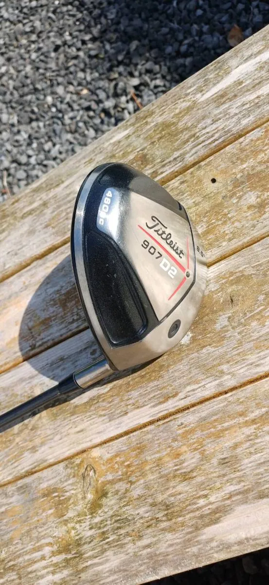 Titleist Driver 907 D2 - Image 1