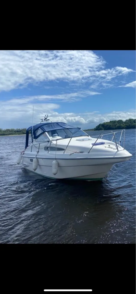 Sealine 260 Senator sports cruiser and trailer. - Image 1