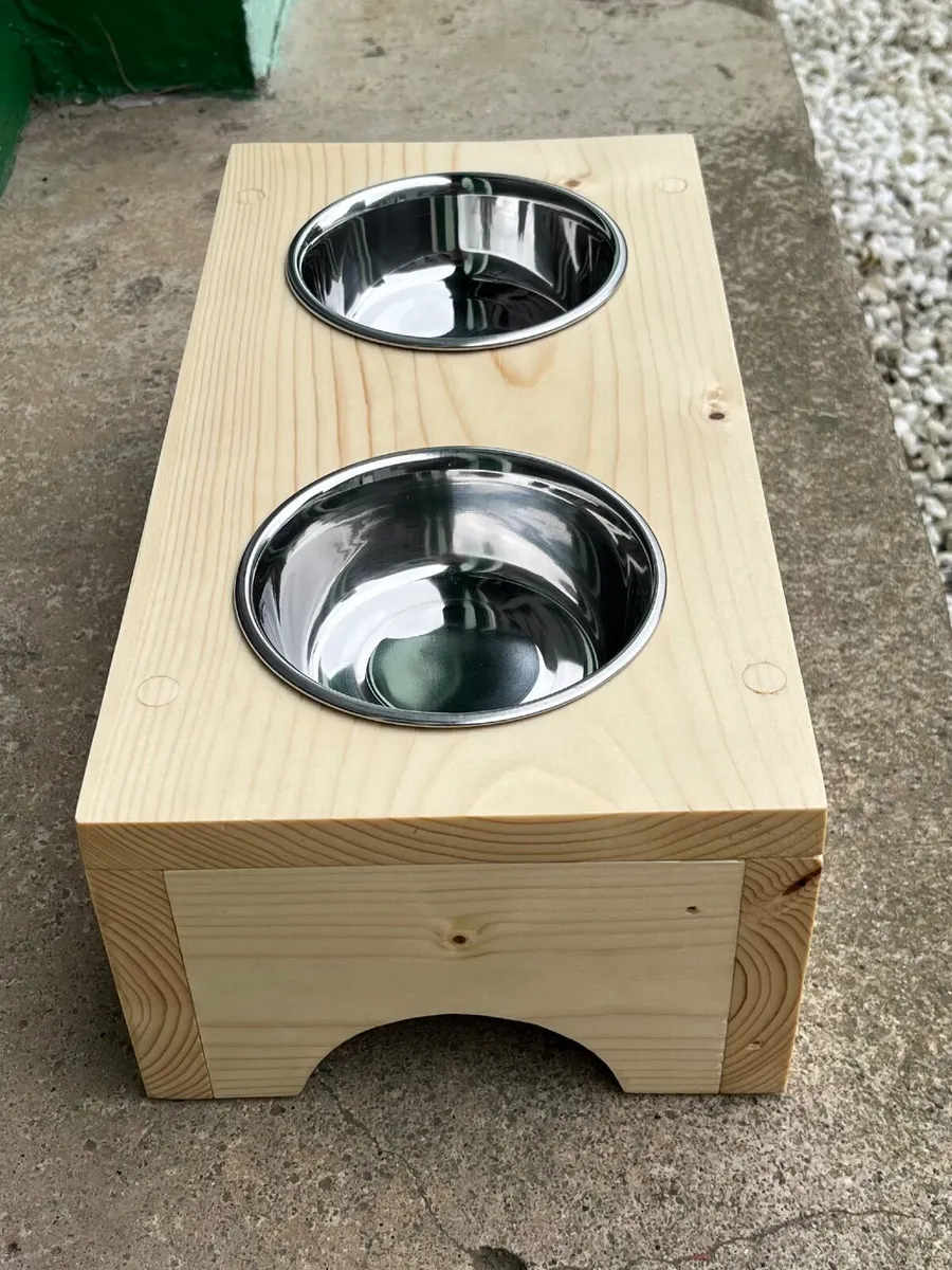 Handmade Raised Pet Feeder – Reclaimed Wood (Cats - Image 2