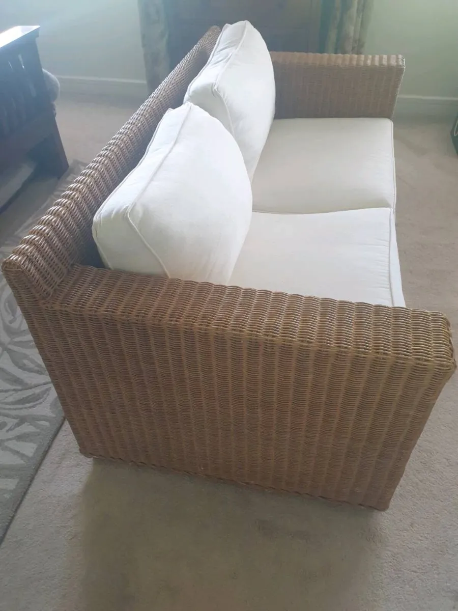 Conservatory 3 seater - Image 1