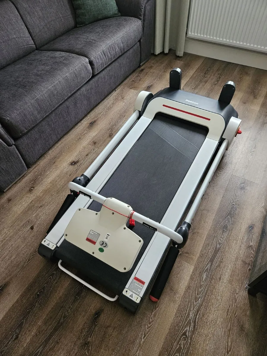Reebok treadmill - very good condition - Image 3
