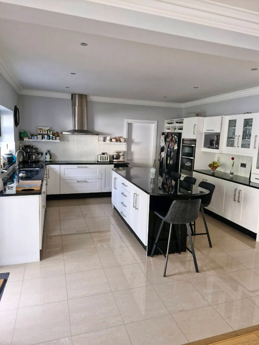 Kitchen - Image 1
