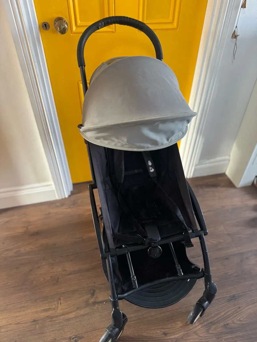 Yo-Yo Babyzen Stroller - Image 1
