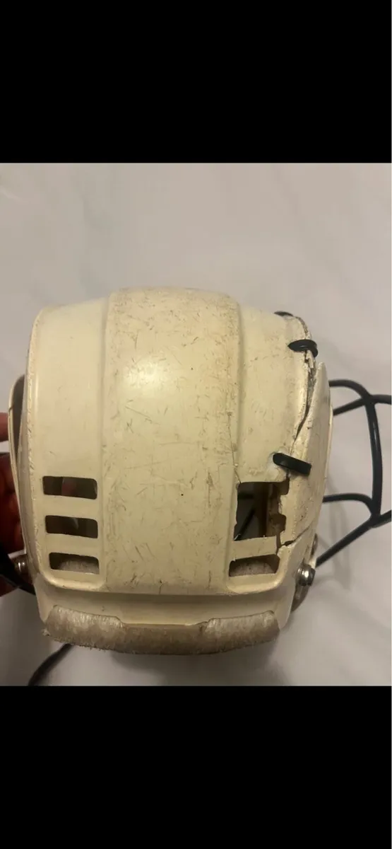 Oldstyle white junior cooper helmet - Image 4