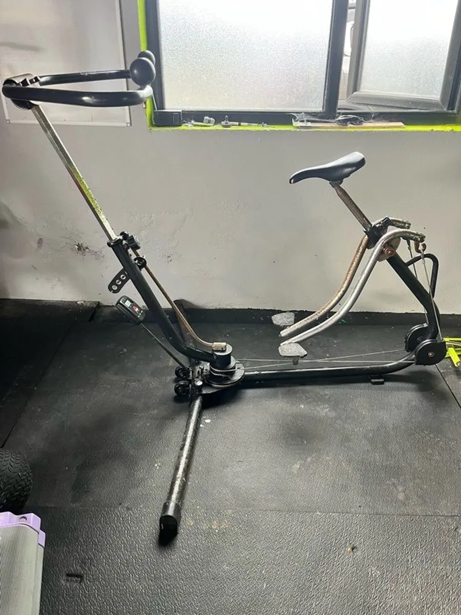 Airwalker / Glider Cardio machine - Image 1
