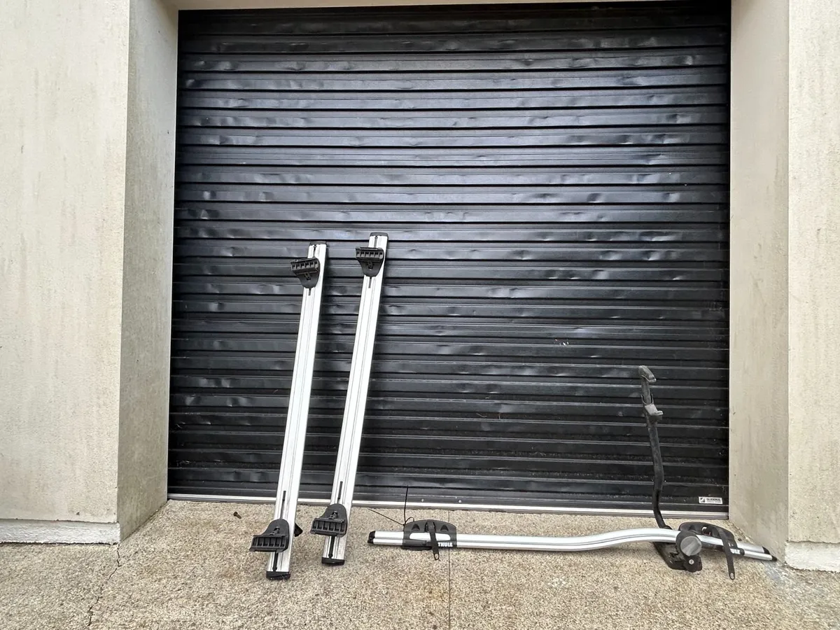 Thule Proride Bikerack & Roof Bars - Image 1