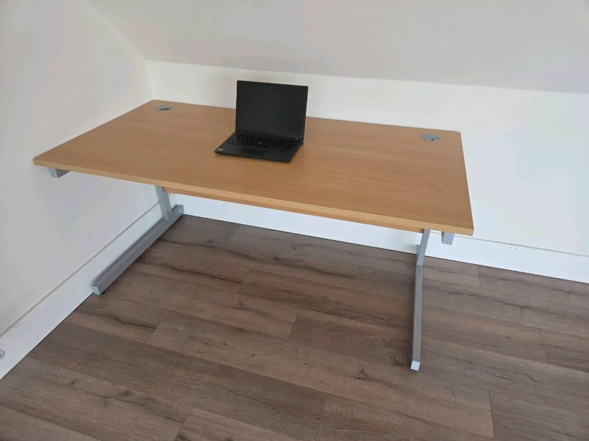 Office Desk - Image 1