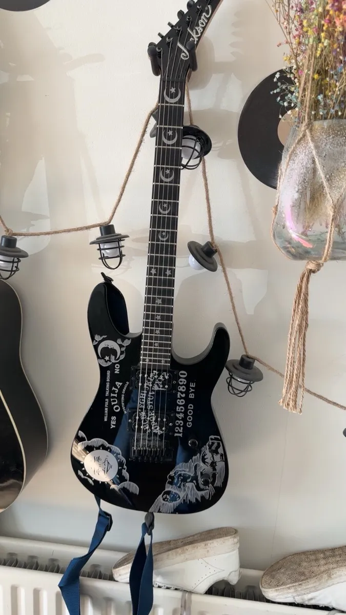 Guitar lessons