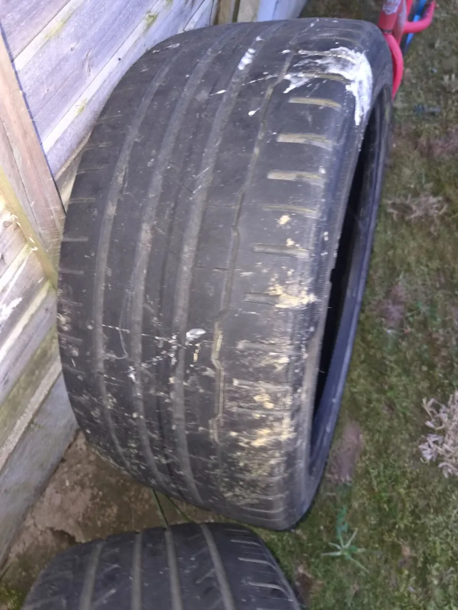Two Tyres - Image 2