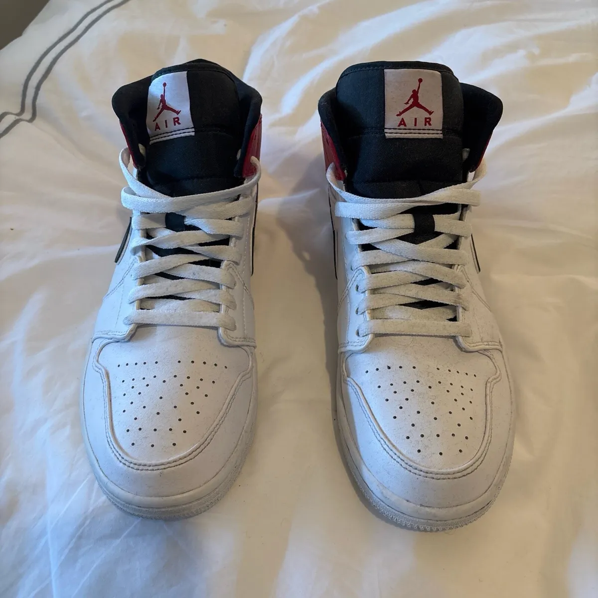 Air Jordan 1 mid - Image 1
