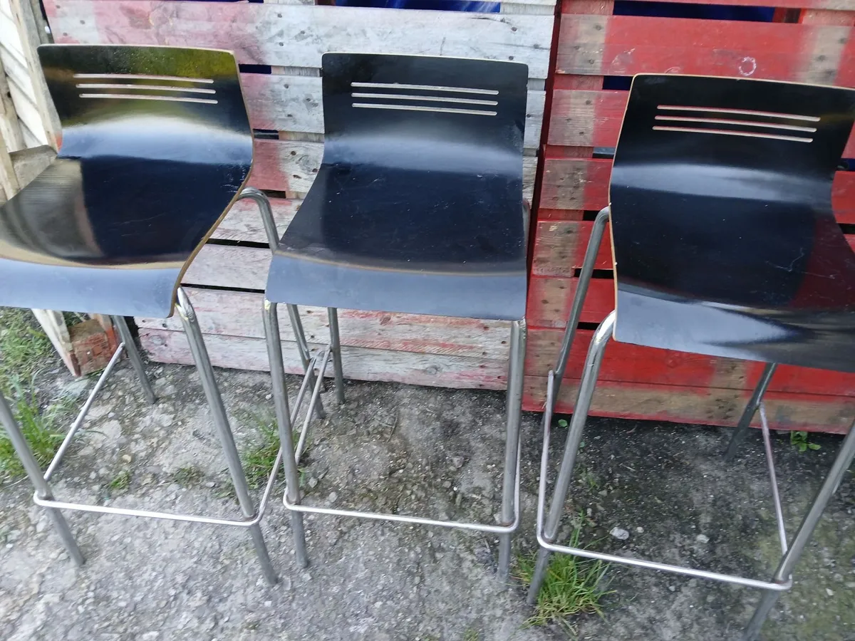 Bar stools lot of (3)...x show hse new del - Image 2