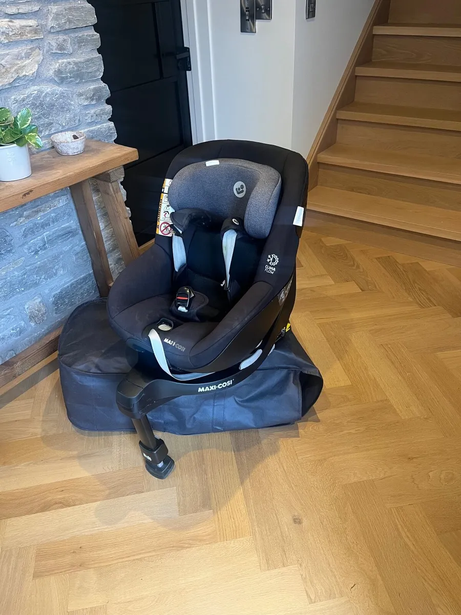 Child car seat iso fix maxi cosi - Image 1