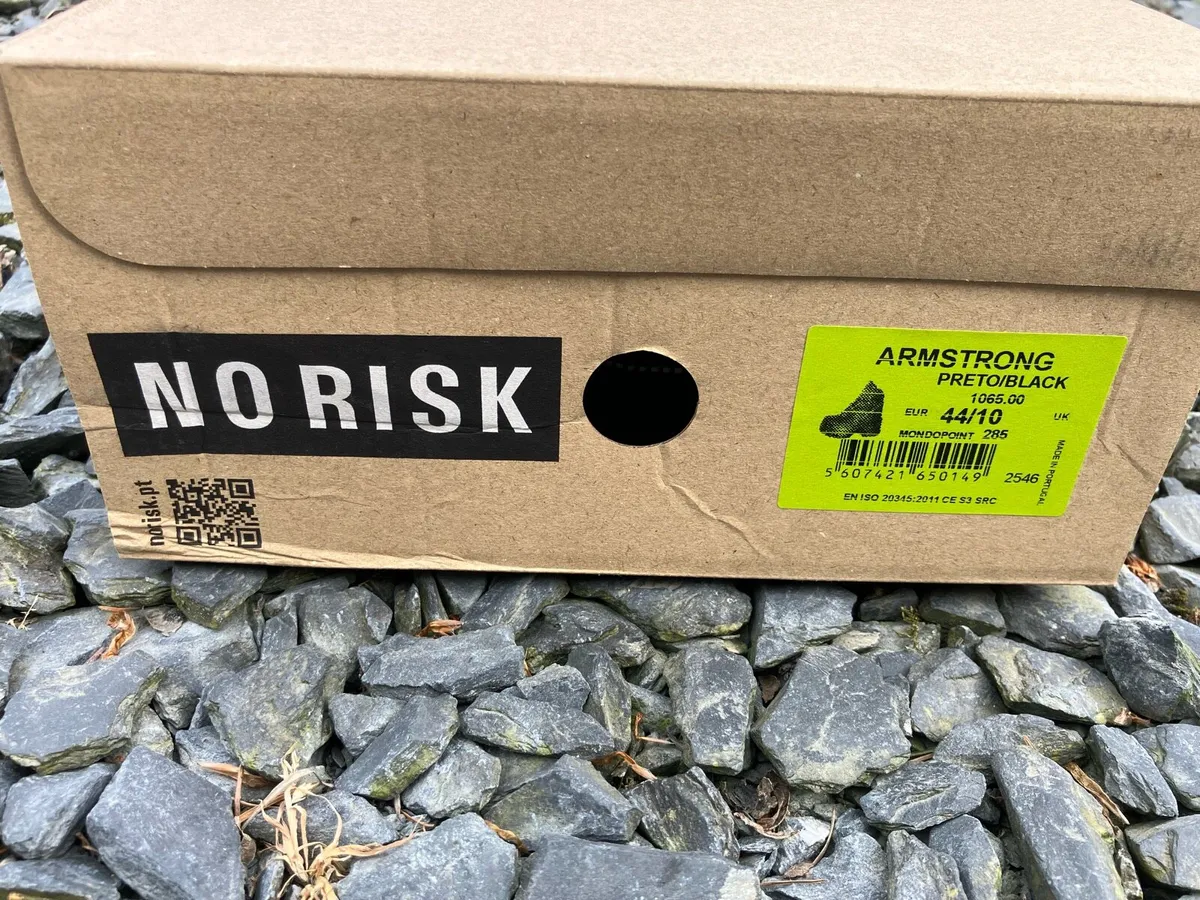 No Risk Safety Boots (New) - Image 3