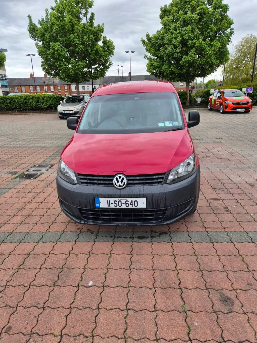 VW Caddy 2011 DOE 01/27 - Image 3