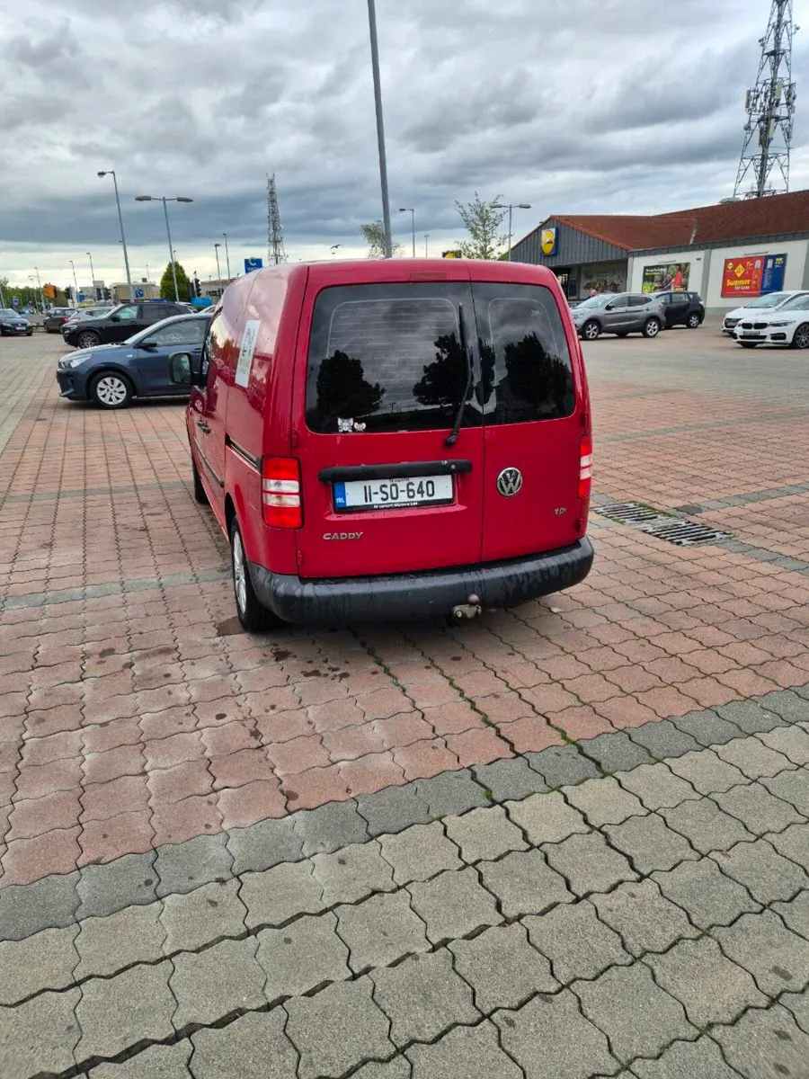 VW Caddy 2011 DOE 01/27 - Image 4