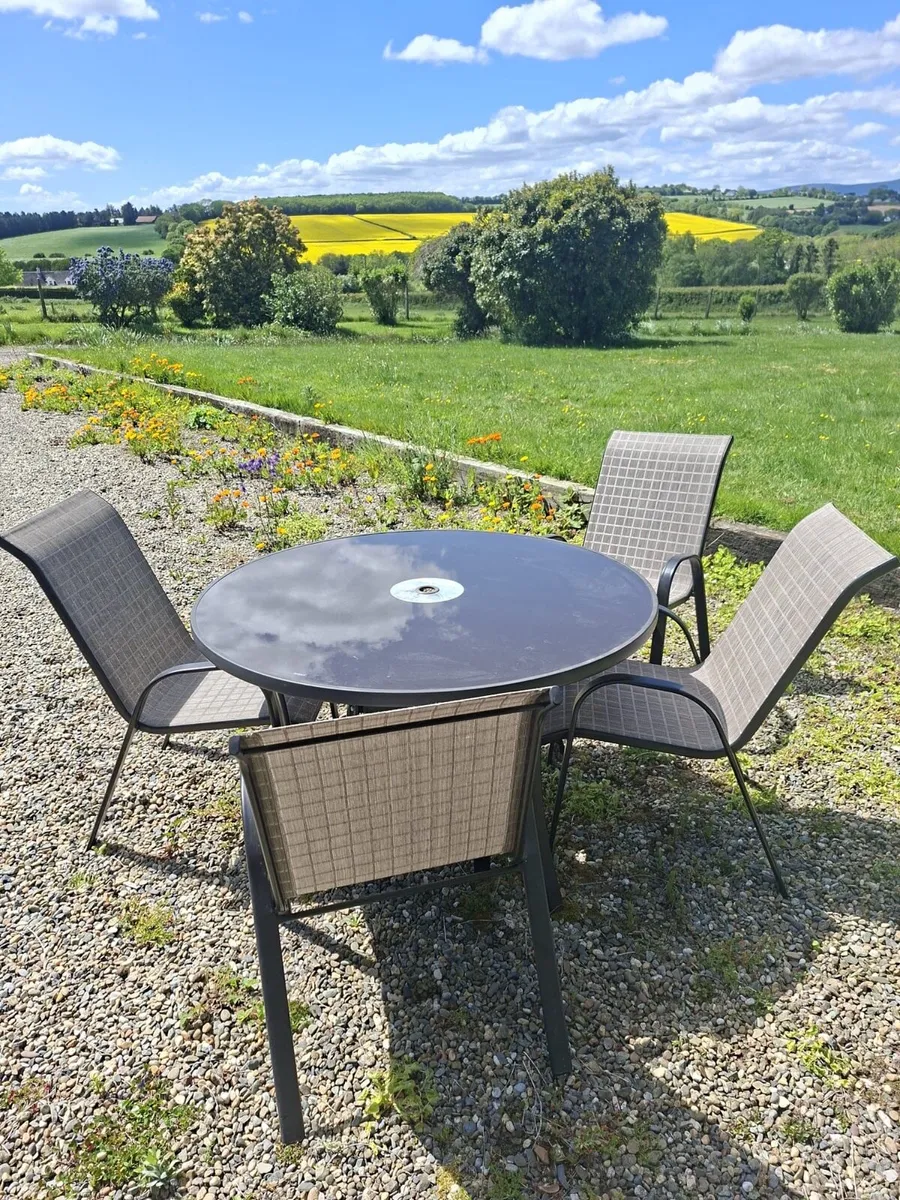 Outside Dining Set - Image 1