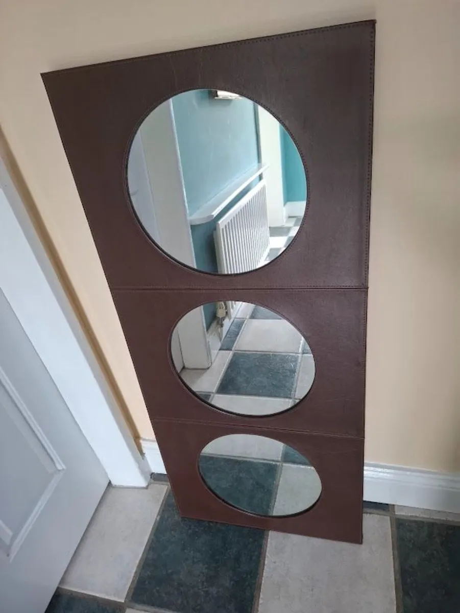 Mirror - Image 1
