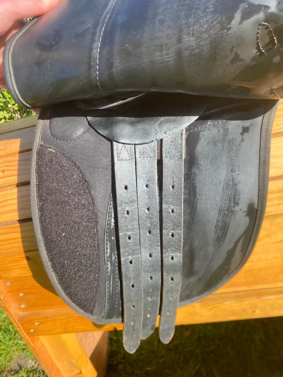 Saddle company 16” pony Leather saddle - Image 3