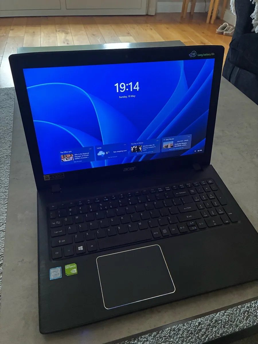 Acer Aspire E15 576G Series Laptop - Image 1