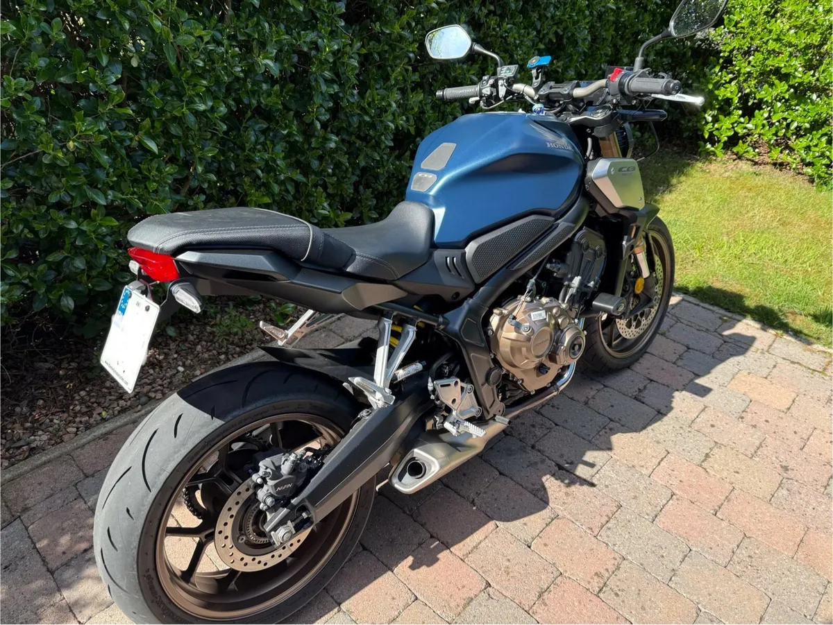 Honda CB650r - Image 2