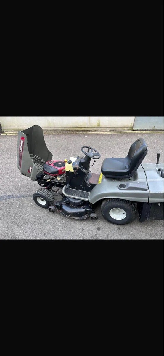 Ride on lawnmower - Image 3