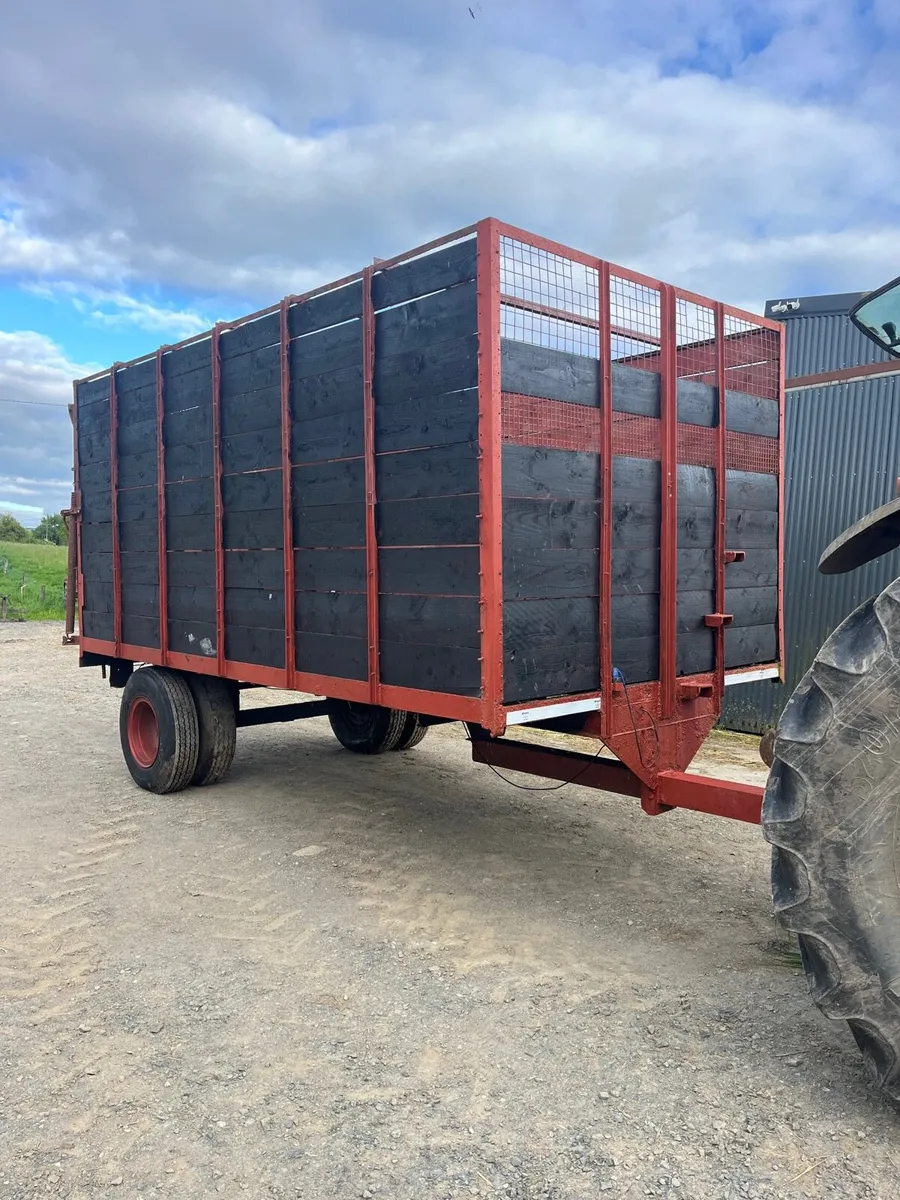 Cattle trailer 14x7 - Image 1
