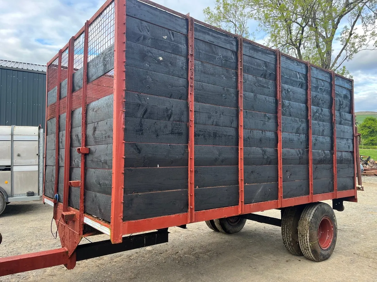 Cattle trailer 14x7 - Image 2