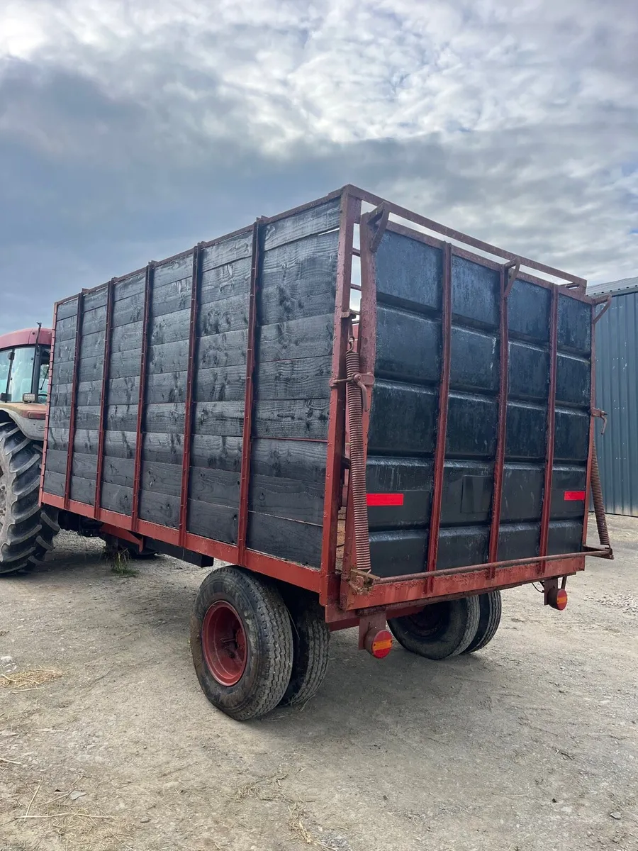Cattle trailer 14x7 - Image 3